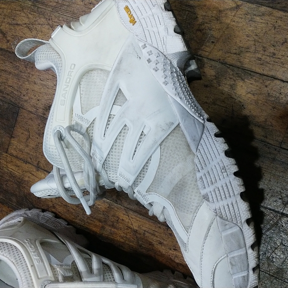 SANDRO Leather, mesh and rubber sneakers - Picture 8 of 10